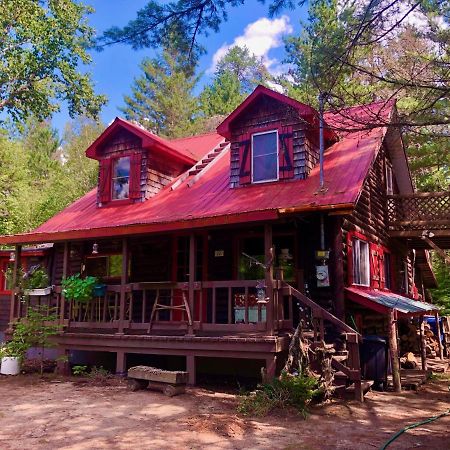 Chalet En Bois Rond Mauricie サン・タレクシ・デ・モン エクステリア 写真